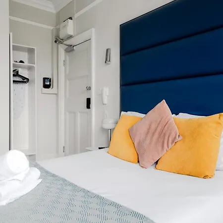 Apartments In The Heart Of High Street Kensington London Exterior photo