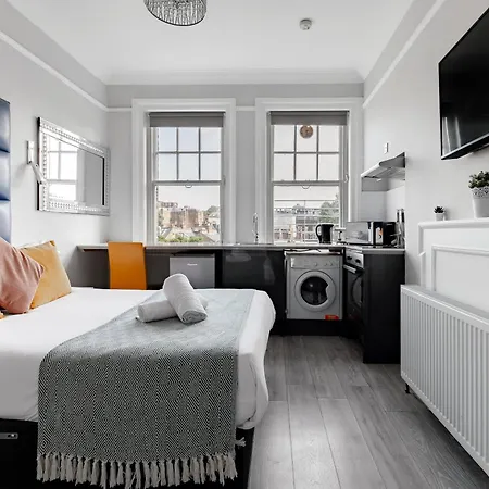 Apartments In The Heart Of High Street Kensington London Exterior photo