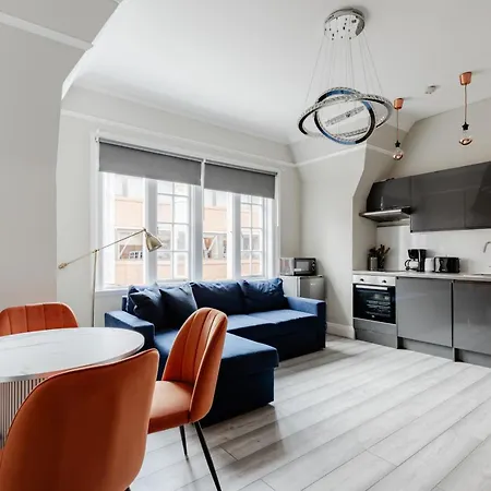 Apartments In The Heart Of High Street Kensington London Room photo