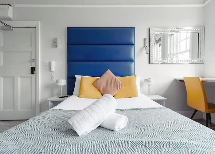 Apartments In The Heart Of High Street Kensington